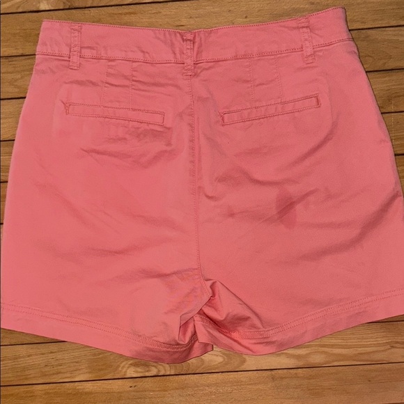 Woman’s Gap chino shorts. Size 14 - Picture 5 of 6